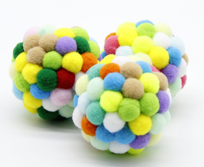 Мячик із кульок з дзвіночком всередині 7 см