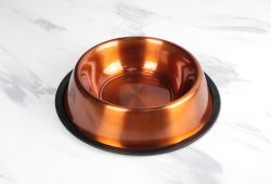 Миска для собак кольорова метал на гумці d22см1500мл