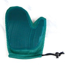 Рукавичка двостороння для вичісування шерсті зелена 