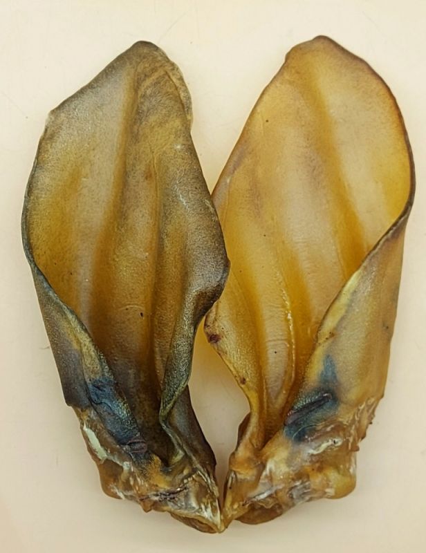 Вухо яловиче-сушене ласощі для собак 18-20 см