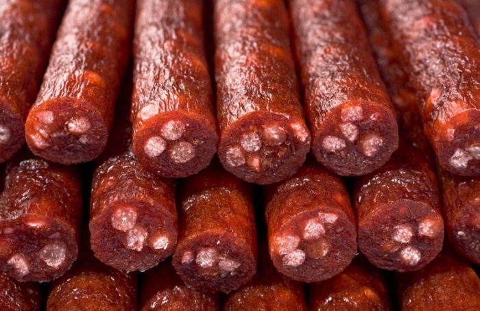 Ковбаски для собак з салямі і колагеном 60 шт 1400г 