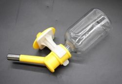 Напувалка Універсальна на клітину для тварин жовта 250 мл