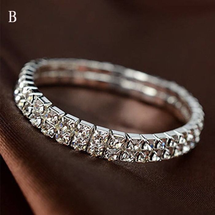 Нашийник з прикрасами 2 ряди M 25см