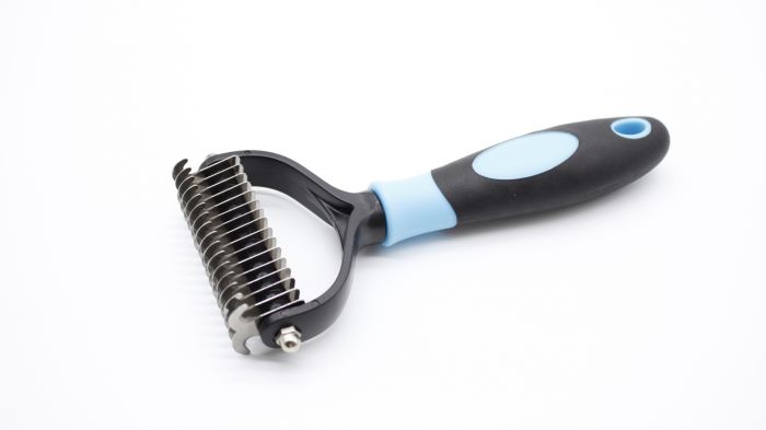 Tize Tehnologe Колтуноріз-дешеддер двосторонній Блакитний 918 см. 