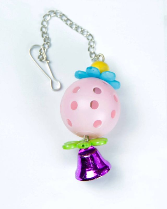 Іграшка мячик на ланцюжки з дзвінком для птахів 4х4х17 см 