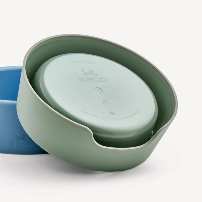 Миска зі 100% переробленого пластику для собак Beco Pets Steady Bowls Зелений S