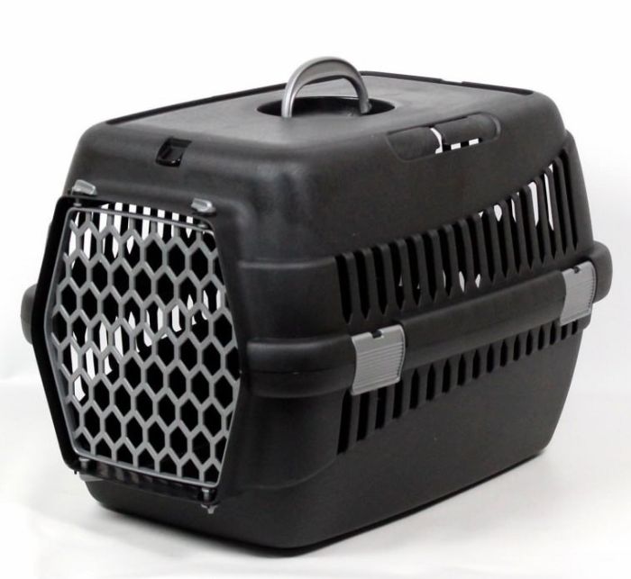 Переноска для тварин чорна пластик сірі двері 55х39х36 см до 8 кг
