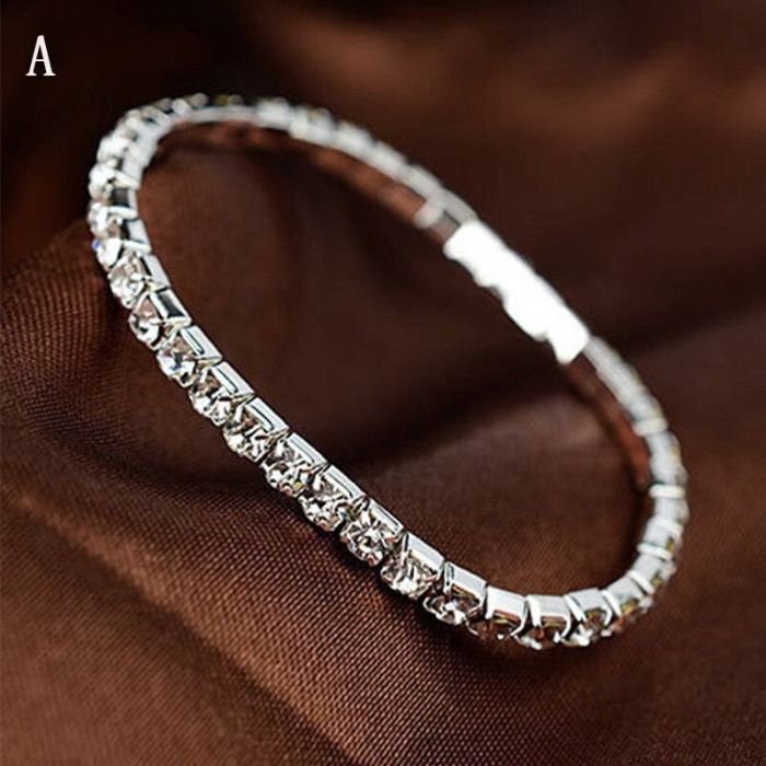 Нашийник з прикрасами для собак L 1 ряду 30 см 