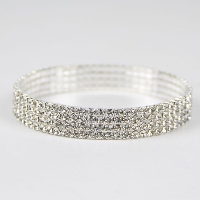 Нашийник з прикрасами M 4 ряди 25 см 