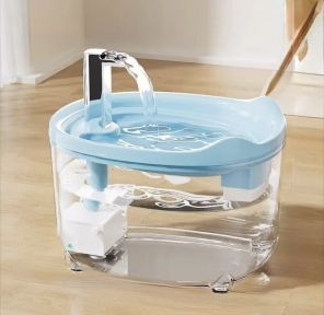 Фонтан для тварин із USB 19x16x18 см. 1,5 л. Блакитний