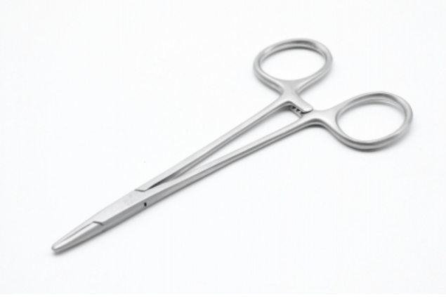 Голкотримач 13см загальнохірургічний  хірургічний інструмент для утримання голок під час операцій.