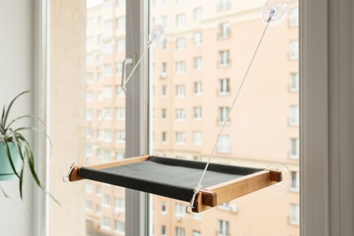 Гамак-ліжко Віконний 4327 см. Коричневе дерево, сіра тканина