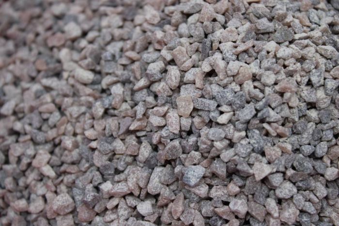 Ґрунт Крихта кварцитна рожева 2-5 мм, вага 10 кг 