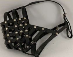 Намордник сітка для собак породи кавказець коричневий Фауна 003010-2 Коричневий